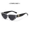 Luxury Glamour Women Brand Sunglasses Fashion V Designer Glasses Cat Eye Stylish Runway Ladies Eyewear UV400