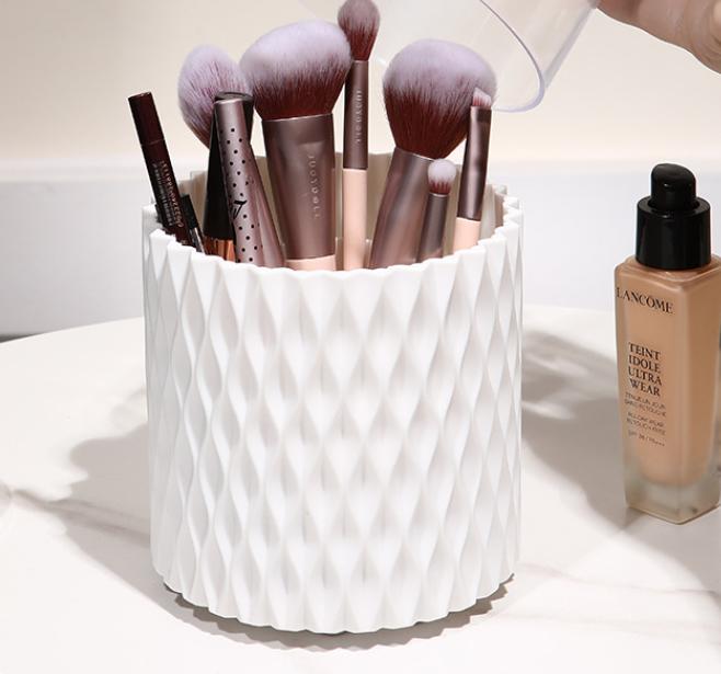Вращение на 360 градусов Большая емкость для кистей для макияжа Помада Карандаш для бровей Тени для век Картридж для хранения Портативное хранение кистей