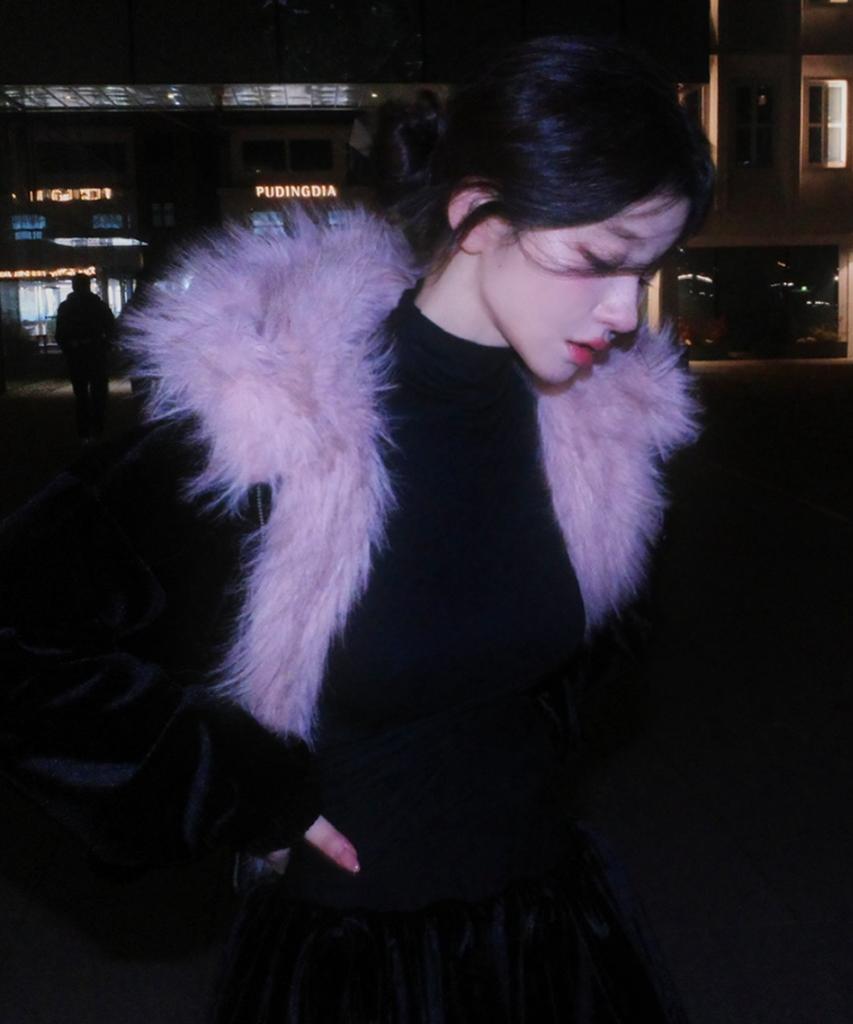 THETIS Faux Fur Two Tone Velvet Shirring Jacket_Tt5W005Bk