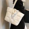 Oxford Simple Padded Shoulder Bag for Women 2024 Korean Fashion Designer Soft Tote Bag Trends Winter Big Handbags