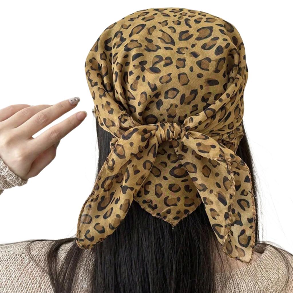 Retros Leopard Print Headscarf Fashionable Women Head Scarf Durability Scarf for Daily Wear