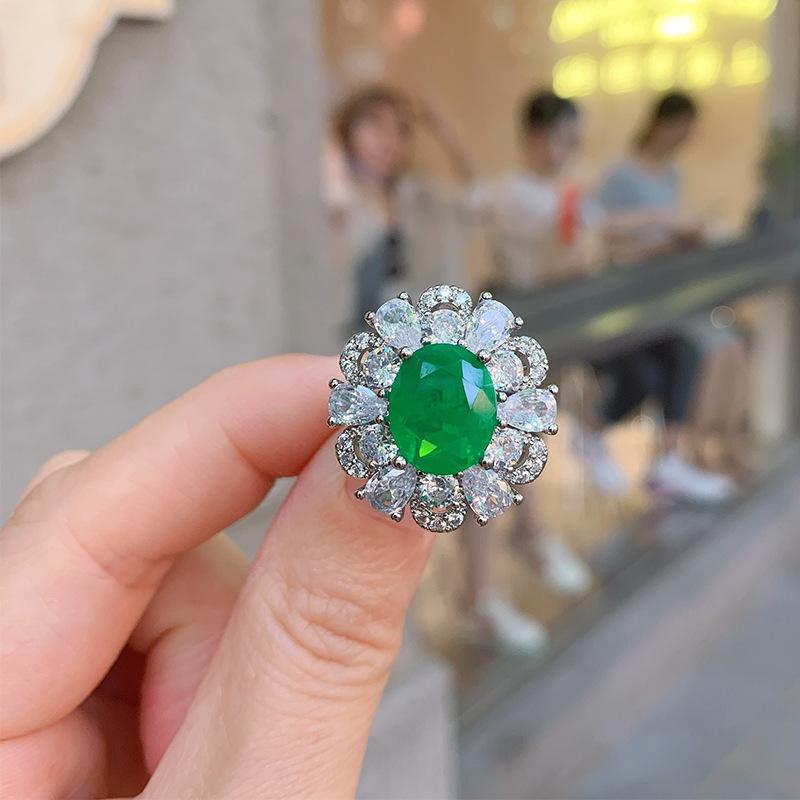 Emerald Banquet Pendant Simulation Paraiba Ring Ladies' Jewelry Set