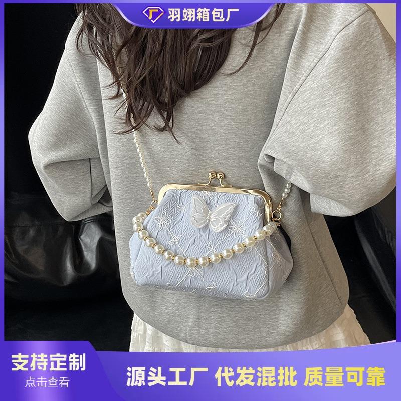 Вышивка маленькая сумка женская лето новая мода жемчужная цепочка сумка с золотой застежкой универсальная сумка-мессенджер