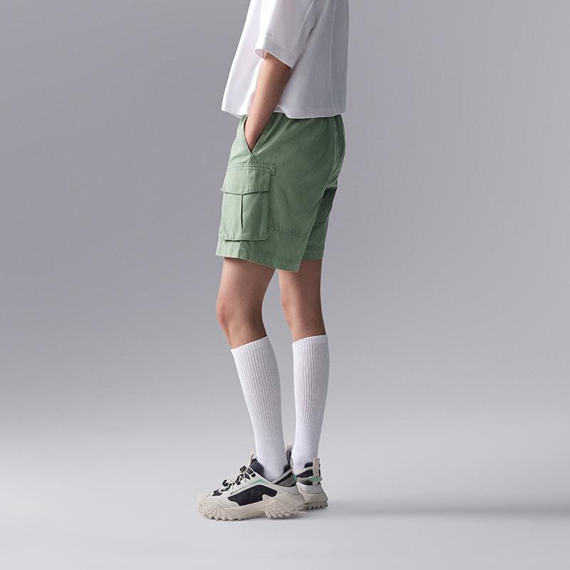 Li Ning CF Series Однотонные Повседневные Спортивные Шорты Свободного Кроя для Женщин светло-зеленые AKSU714-1