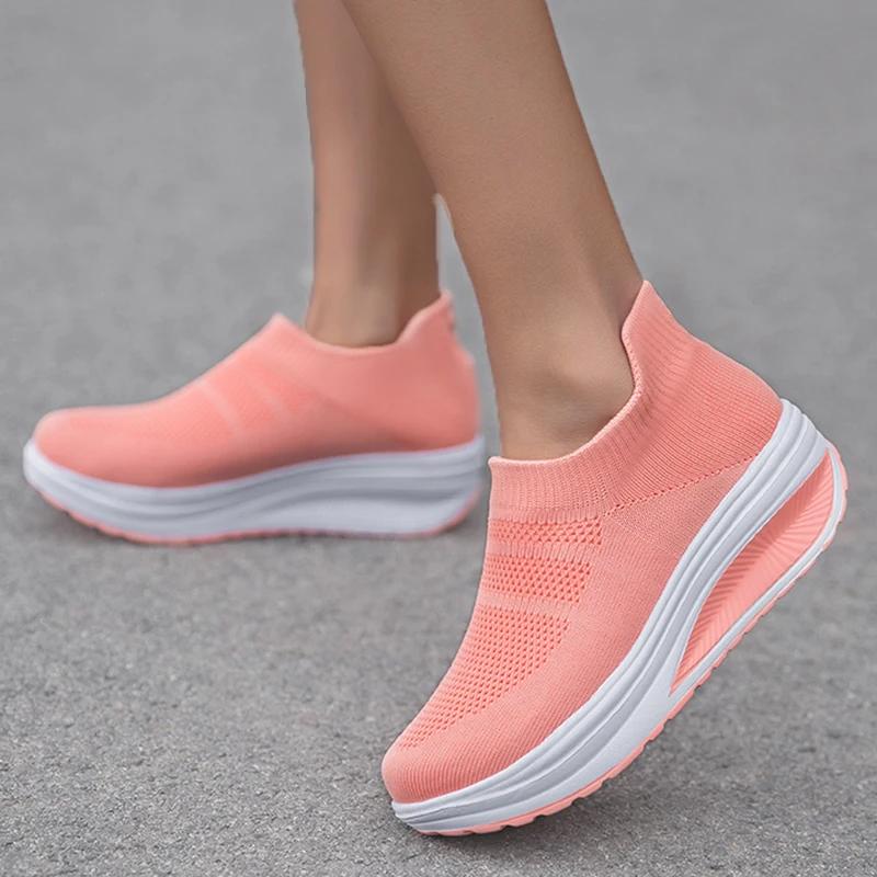 Fashionable Casual Shoes 2024 New Mesh Breathable Versatile Wedge Heel Solid Color Temperament Vulcanized Women's Shoes Sneaker