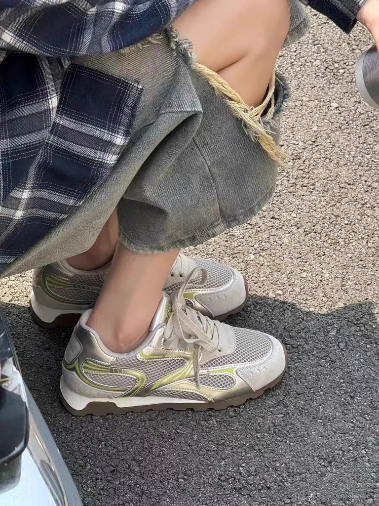 Обувь женская 2025 новая летняя на мягкой подошве Agande тренировочная обувь сетчатая дышащая на толстой подошве спортивная повседневная обувь для пап