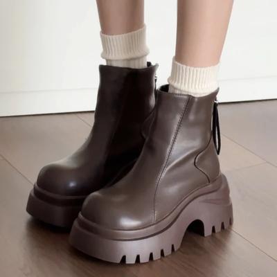 Зимние ботильоны в британском стиле на платформе с увеличением высоты, женские, дизайн с ремешком и пряжкой, панк, из кожи, современные, короткие ботинки