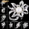 Серебряная брошь из горного хрусталя с камнями, в форме цветка