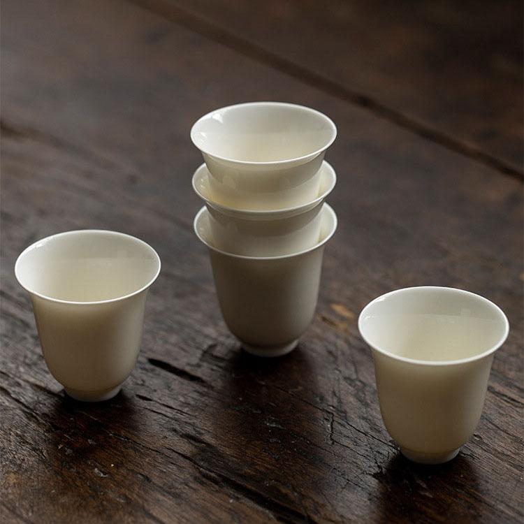 2pc/lot 50ml Imitation Song Thin Tire Tea Cup Handmade Apricot White Porcelain Smell Cup Portable Kung Fu Tea Set Master Cup Set