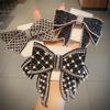 1Pc Women's Fashionable Head Jewelry Hair Accessories Edge Clip, Black Handmade Beaded Hairpin Bow Top Clip Hair Accessories