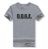 DOGE D.O.G.E. Футболка с принтом 'ДЕПАРТАМЕНТ ГОСУДАРСТВЕННОЙ ЭФФЕКТИВНОСТИ' Юмор Забавные буквы Напечатанная надпись Футболка Графический наряд Топ с коротким рукавом