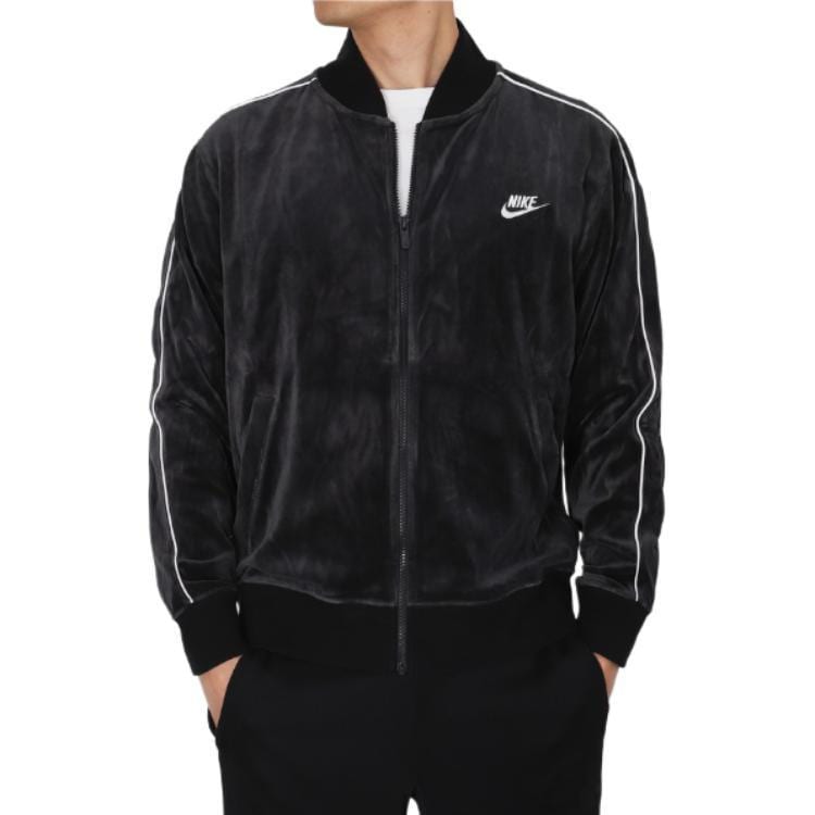 Nike Куртки Мужские Черные С воротником-стойкой Умеренные Другое FB8232-010