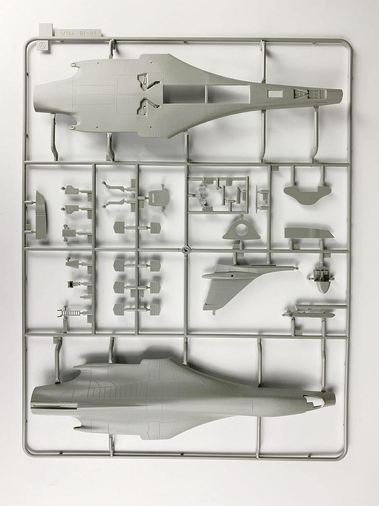 Бомбардировщик ВВС Lancer раннего типа, камуфляж 96-го бомбардировочного крыла 337-й бомбардировочной эскадрильи, пластиковая модель, литье, цвет Platts/Dragon 1/144 США. B-1B 3-цветный