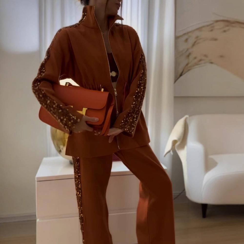 2025 Модный комплект из двух предметов: топ с широкими штанинами и укороченным топом