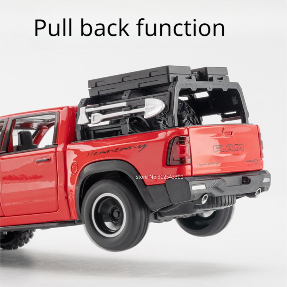 1/32 Dodge RAM MAMMOTH Pickup Toy Car Model Metal Diecast Off Road Vehicles Models Pull Back Shock Absorbation Boys Best Gifts