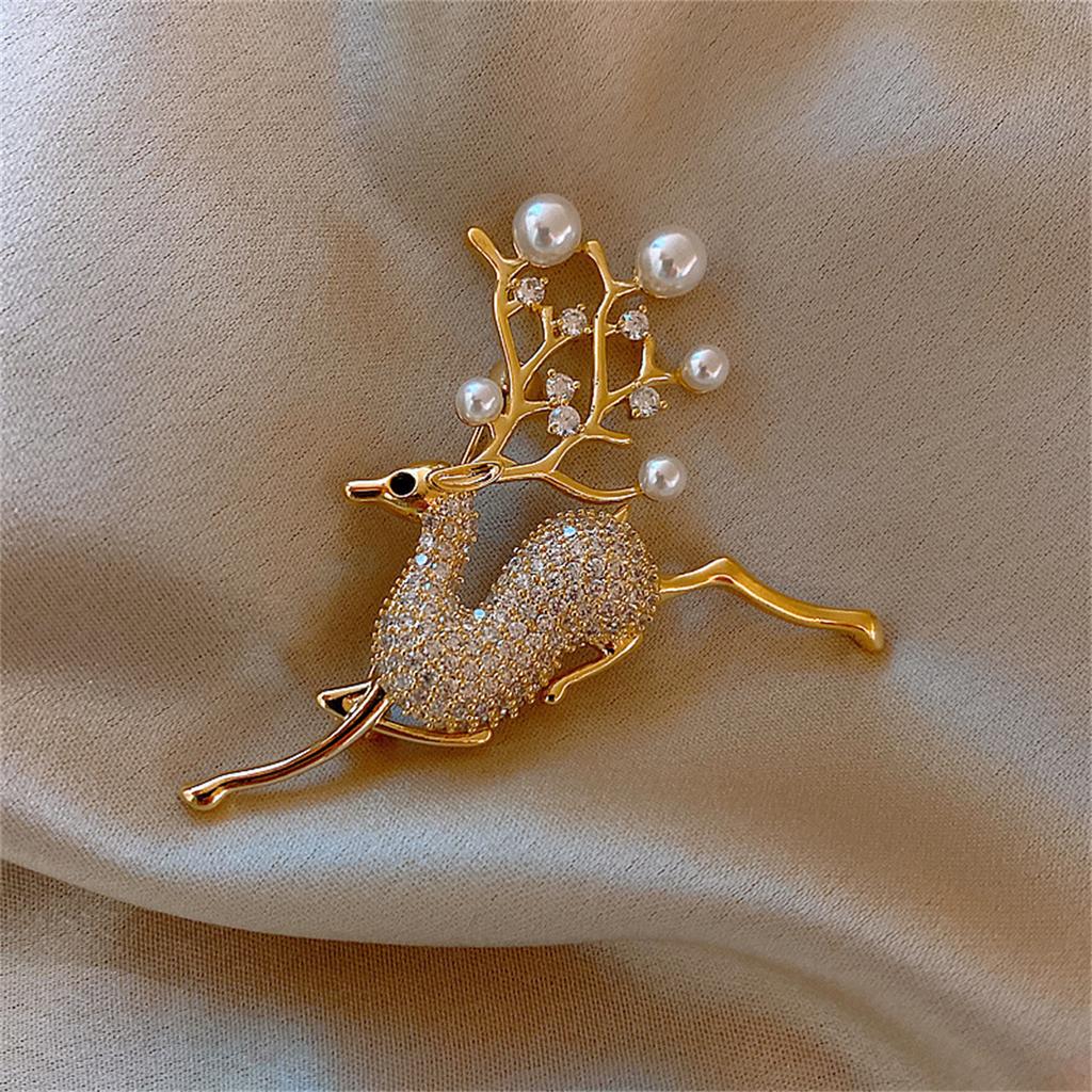 Rinhoo Cute Full Rhinestone Deer Brooches For Women New Year Decorative Imitation Pearl Animal Elk Lapel Pins Christmas Jewelry