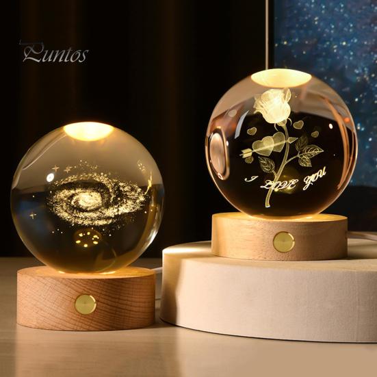 Искусственный хрустальный шар, успокаивающий космический ночник, прозрачные светящиеся звездные сферы с деревянной основой для прикроватного столика
