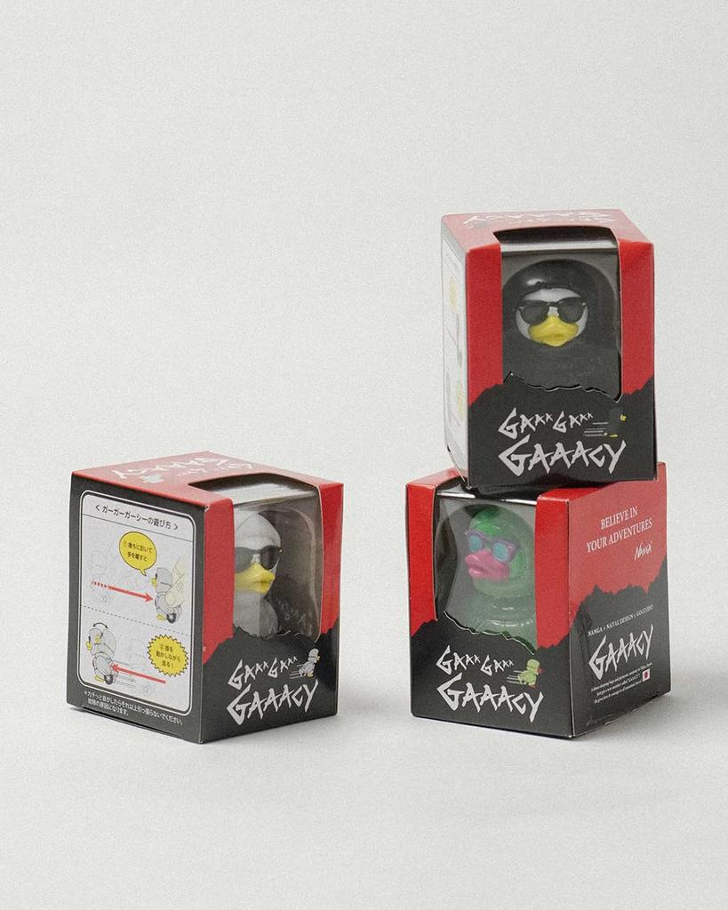 Нанга Гаргар GAAACY Фигурка с оттягиванием назад (C.BLK)