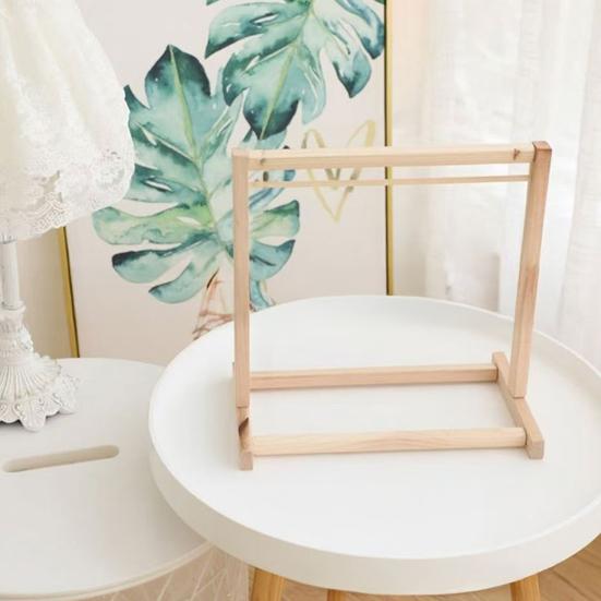 Вешалка для кукольной одежды с мини-вешалкой Деревянный органайзер для демонстрации одежды куклы-девочки