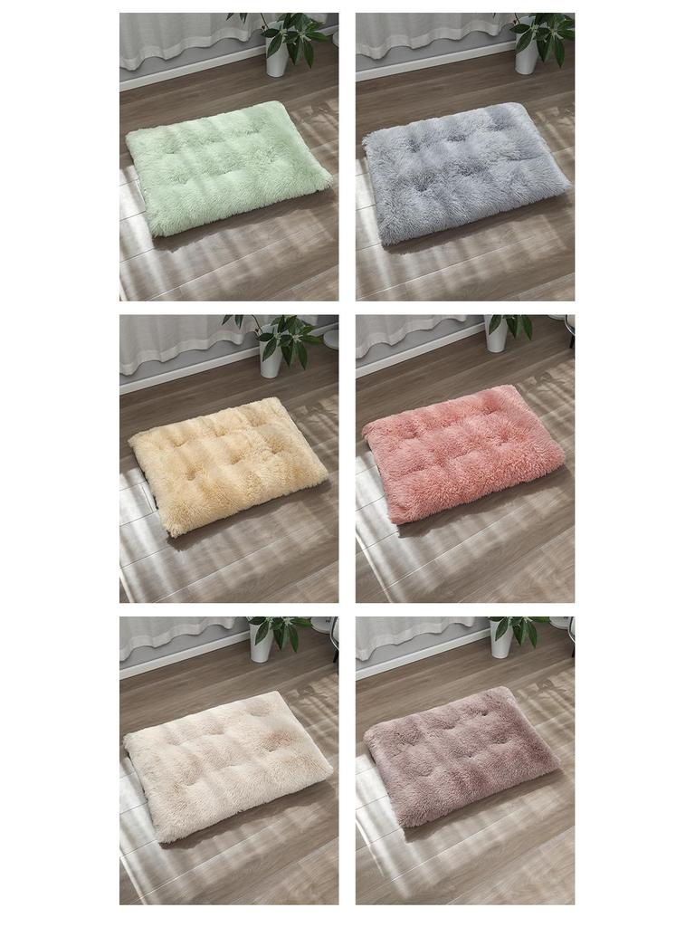 Plush Winter Warm Pet Bed: Cozy Cushion for Dogs & Cats