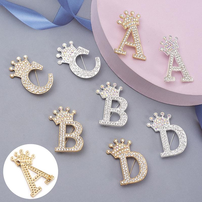 Fashion Crown 26 Initial Letters A To Z Rhinestone Brooches For Women Coat Dress Lapel Collar Pin Jewelry Accessries