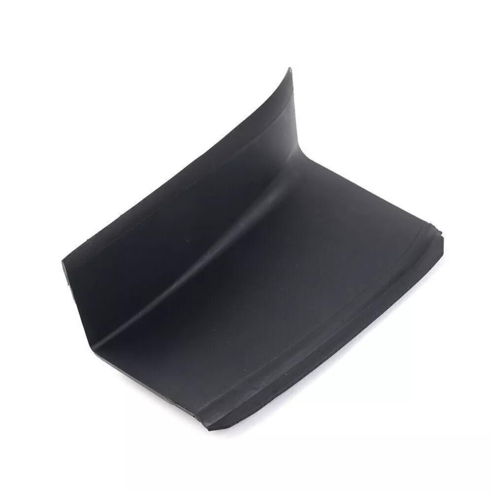 Right Side Taillight Liftgate Corner Moulding Trim For Range Rover Sport 2014-17