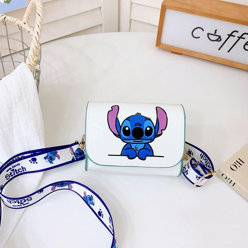 Sanrio Kuromi Anime Cartoon Unisex Shoulder Bag Compact Snack Pack For Preschool Activities