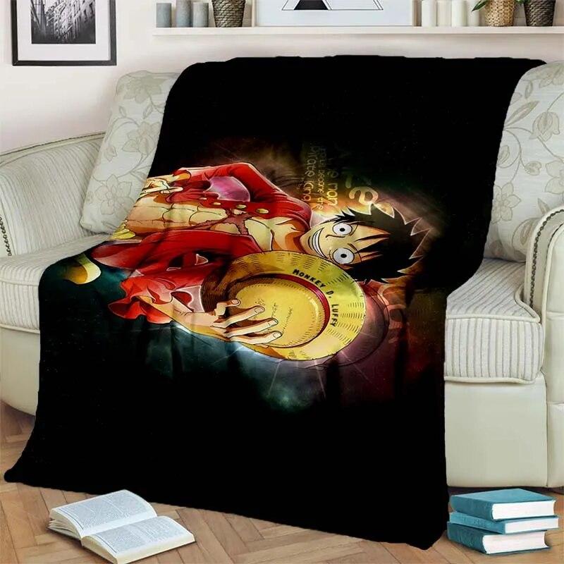 Цельное легкое фланелевое одеяло из японского аниме, универсальное одеяло для праздничного подарка, теплые и мягкие одеяла на все сезоны