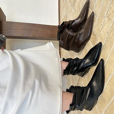 Французский темперамент туфли на высоком каблуке тонкие короткие ботинки женская обувь 2025 новые увеличивающие рост осенне-зимние ботинки средней высоты с острым носком маленькие ботильоны