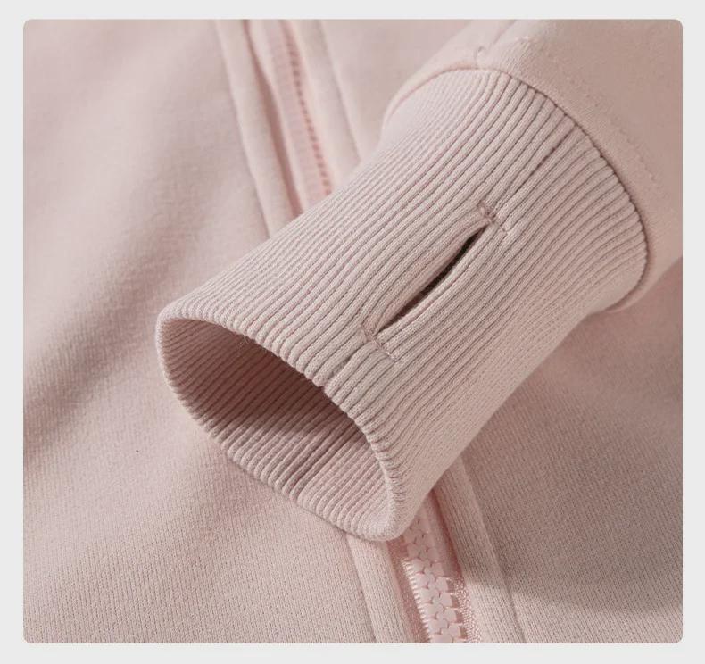 Женская короткая куртка Mamba Cotton Velvet Slim и спортивный свитер с капюшоном — трендовая коллекция осень/зима 2024 года