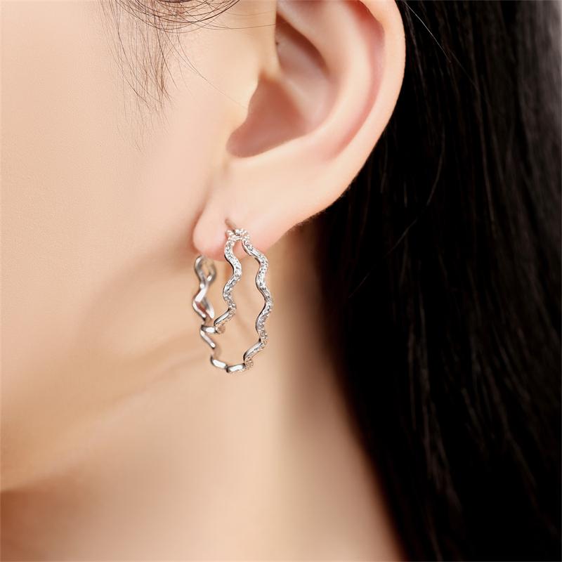 Серьги-кольца из серебра 925 пробы Простые серебряные серьги в форме сердца для женщин Помолвочное Свадебное Вечеринка Подарок на День Рождения Ювелирные изделия
