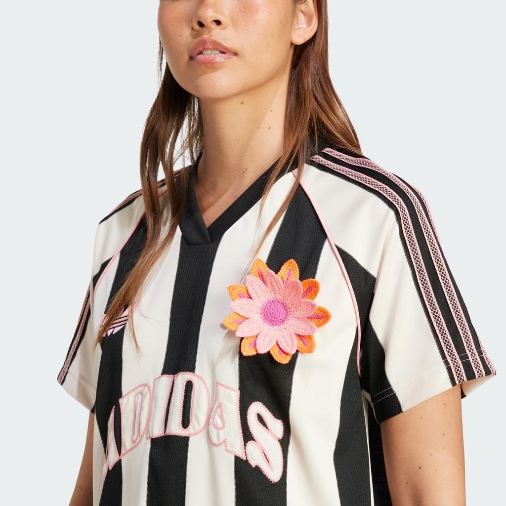 Adidas Полосатая Свободная Футболка с V-образным Вырезом и Короткими Рукавами Женские Топы Волшебно-Белый KC0672