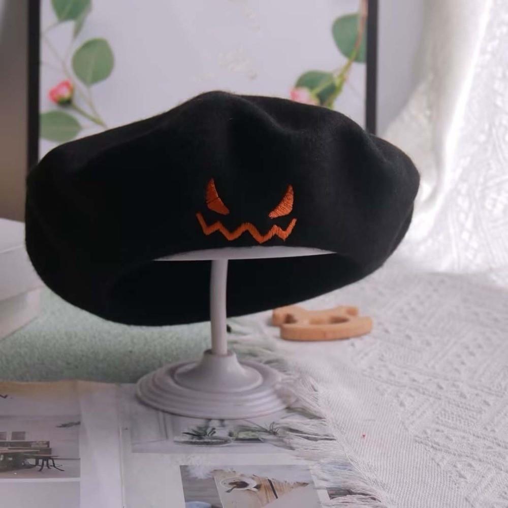 Embroidered Pumpkin Face Cap Lightweight Embroidered Painter Hat Pumpkin Beret Hat Holiday Gift