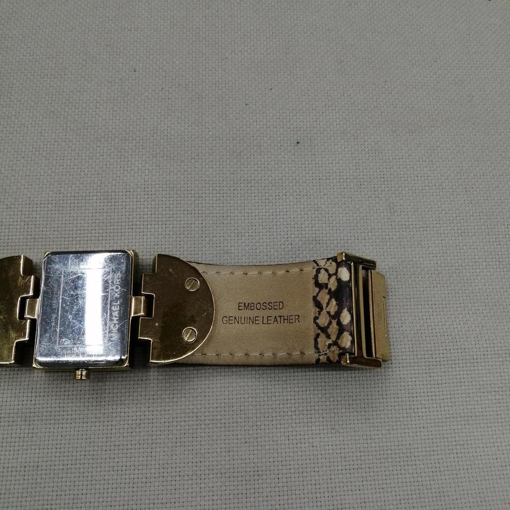 Подержанные кварцевые часы MICHAEL KORS MK-2114