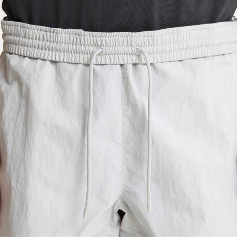 New Balance Kqj Nbnve21023 16 тканых шорт Uni Ess Heritage, часть 4.5