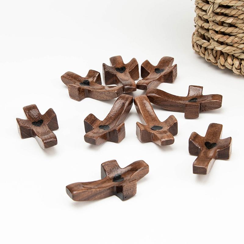 Wooden Crucifix Comfort Holding Cross Pocket Small Size Handheld Christian Prayer Cross Stress Relief Encouragement Gift