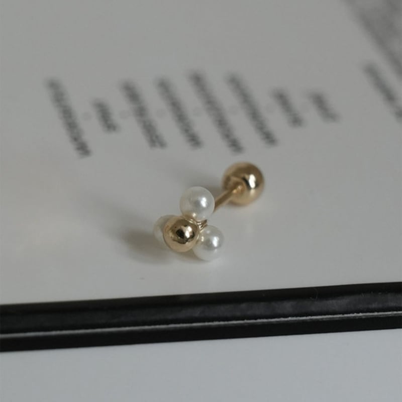 youngglow 14k three pearl flower piercing