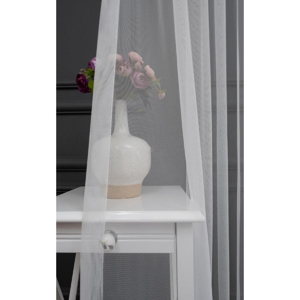 Занавес из тюля с дополнительным использованием для использования одного крыла