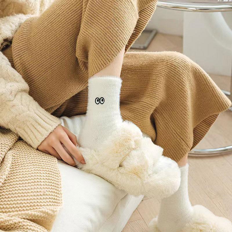 Women Funny Socks White Winter Warm Socks Smile Cute Kawaii Anime Floor Socks Lolita Y2k Thicken Fuzzy Socks