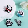 Цинк цинк цинковый сплав панда скейтборд брошь ремесло гигантская панда форма значок фанаты подарки