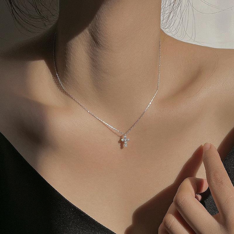 Полный бриллиантовый крест ожерелье женский простой изысканный кулон ключичная цепочка летний свет роскошь ниша