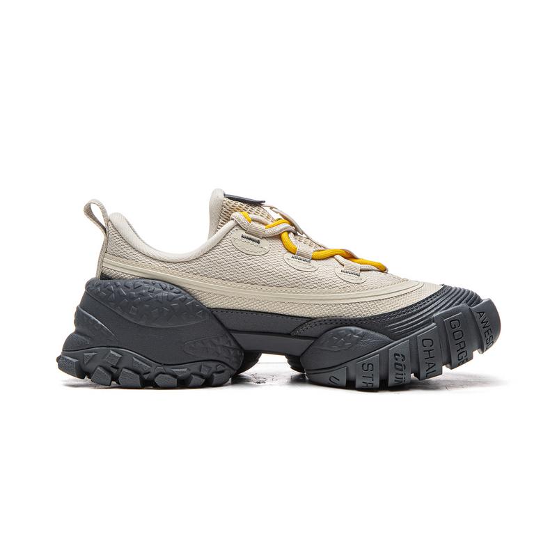 Li Ning Outdoor CF Tracing, Походная обувь для лесной местности, Женская, Овсяно-серый/Эбеновый черный AHCW028-3