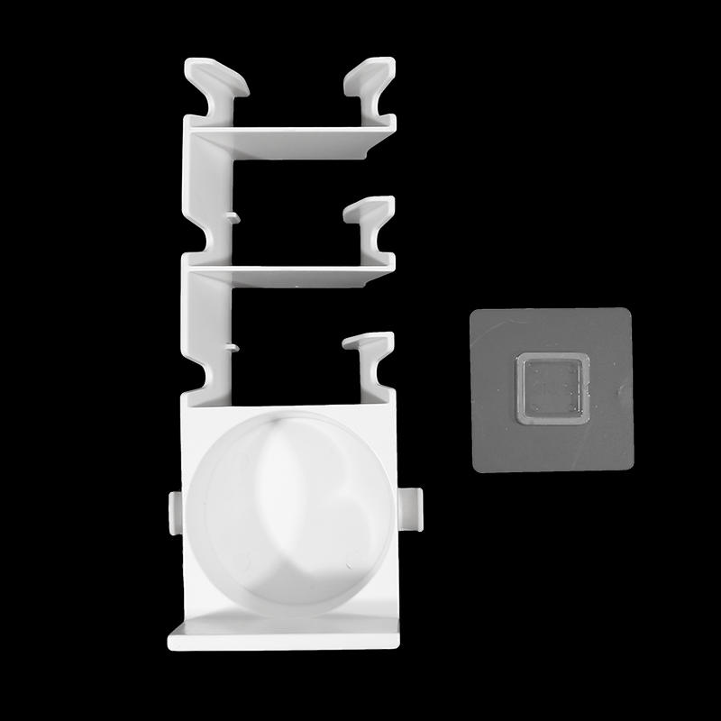 Настенный держатель для бадминтонных ракеток, самоклеящийся, 3 слота, вешалка для теннисных ракеток со стойкой для хранения мячей, полка для подвешивания теннисных ракеток без сверления для дома, общежития