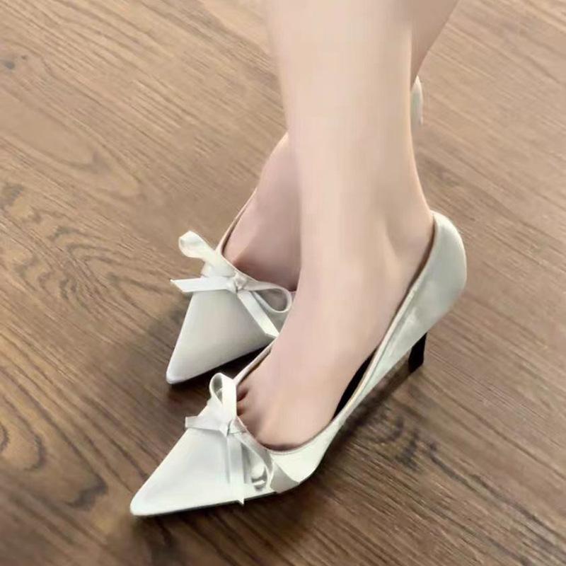 Женские туфли-лодочки на высоком каблуке, весна 2025, новые, с острым носком, атласные, темпераментные, для вечеринки, с открытым вырезом, черные туфли-стилетто