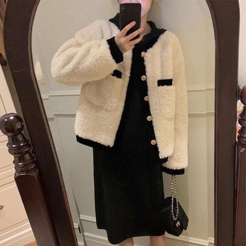 Lamb Plush Small Fragrant Jacket for Women In Autumn and Winter, Thickened Design, Niche Korean Temperament, Warm Cotton Coat for Small People