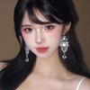Серебряная Игла Корейские Серьги-Капли со Стразами в Стиле Корейского Двора: Элегантные Высококачественные Модные Серьги-Гвоздики
