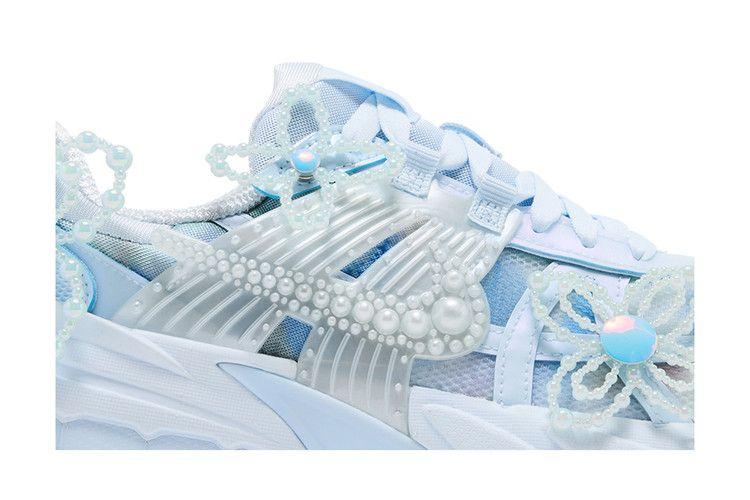 Женские кроссовки Nike V2K Run Коллекция художника Сьюзан Фанг (Женский)