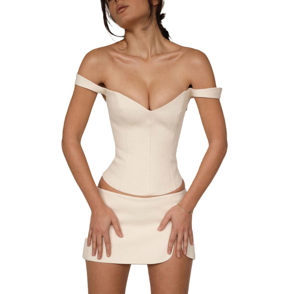 Укороченный жилет без рукавов с открытыми плечами, V-образным вырезом, на бретелях