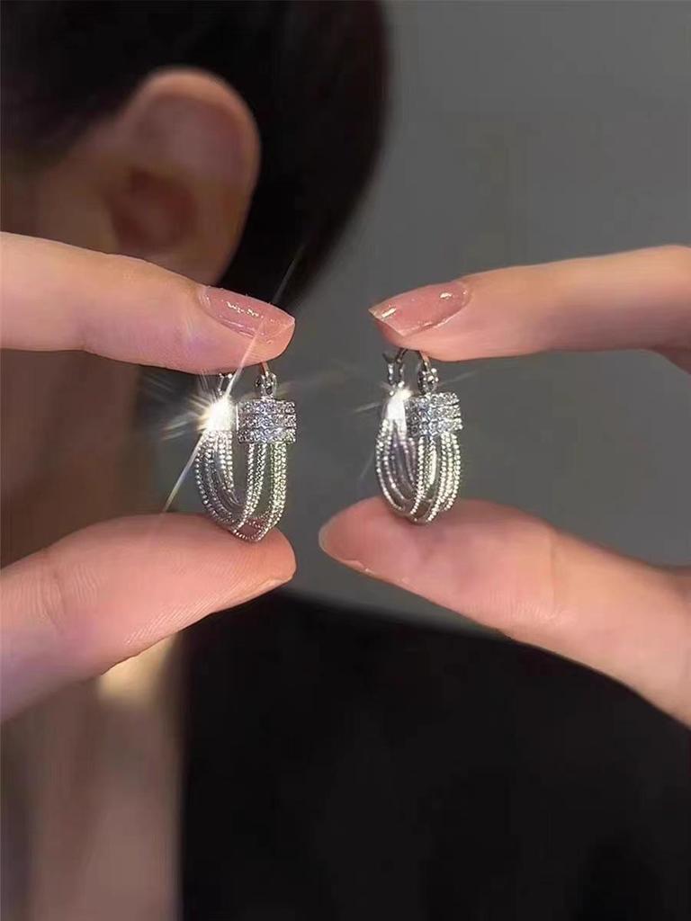 Модные U-образные французские золотые серьги 2024 года с инкрустацией из циркония для женщин — ретро, стильный и преувеличенный дизайн