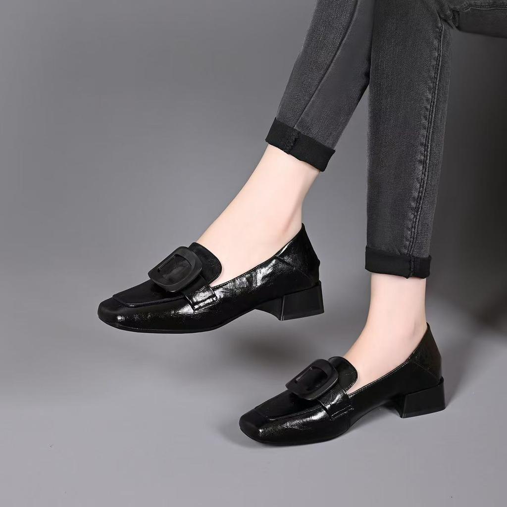 Британские ретро туфли из кожи с квадратным носком 2025 новая удобная и универсальная одинарная обувь два способа носки мягкая кожа мягкая подошва толстый каблук лоферы женские